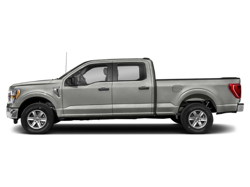 2022 Ford F-150 XLT 4WD SuperCrew 5.5' Box Iconic Silver Metallic  Shot 3
