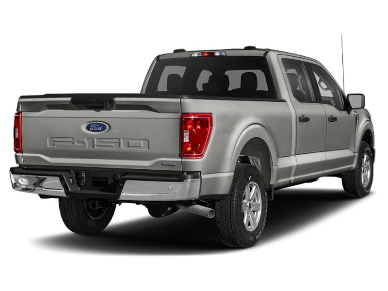 2023 Ford F-150 XLT 4WD SuperCrew 5.5' Box Iconic Silver Metallic  Shot 43