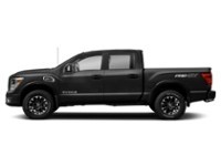 2018 Nissan Titan 4x4 Crew Cab PRO-4X Gun Metallic  Shot 17