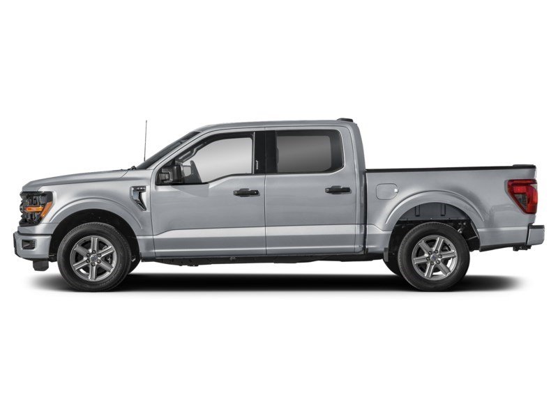 2026 Ford F-150 XLT 4WD SuperCrew 5.5' Box Iconic Silver Metallic  Shot 3